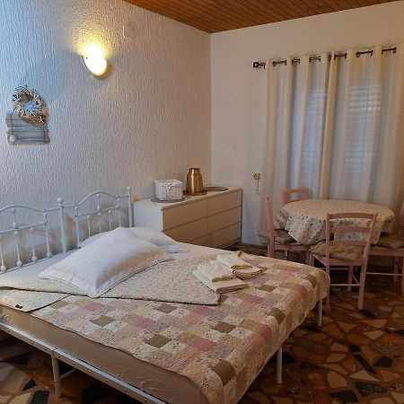 Studio Apartman Подгора Екстериор снимка